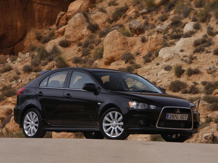  Mitsubishi Lancer Sportback 2008 года  (фото 15 из 42)